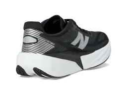 NEW BALANCE Fuelcell Rebel 5 in Black/White/Silver Metallic